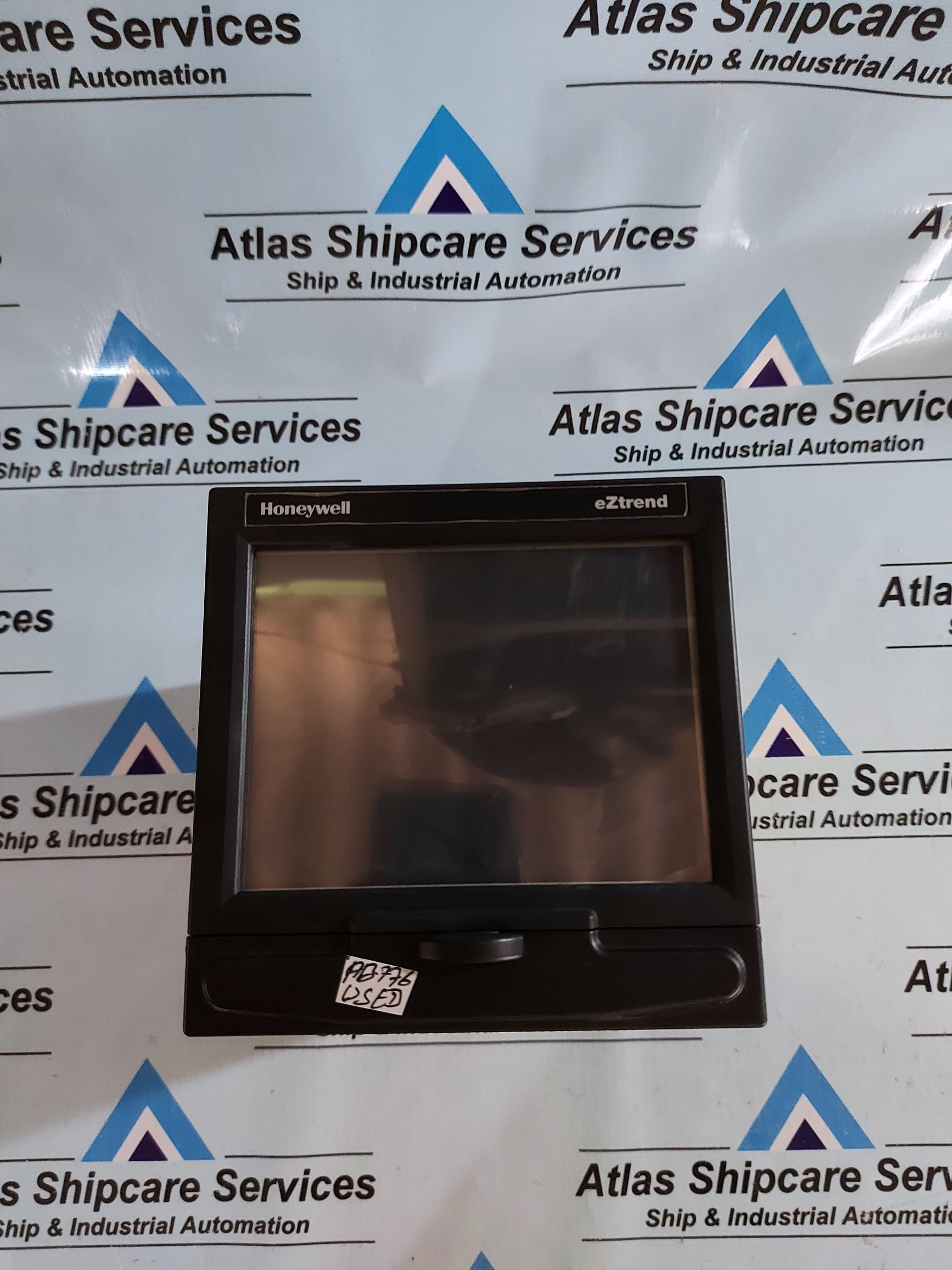 HONEYWELL eZTREND GR GRAPHIC RECORDER TVEZGR-30-000-11-0-0F0-000100-000